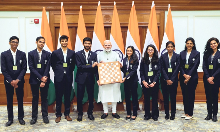 Chess Olympiad: ಚೆಸ್‌ ಸಾಧಕರಿಗೆ ಮೋದಿ ಸಮ್ಮಾನ
