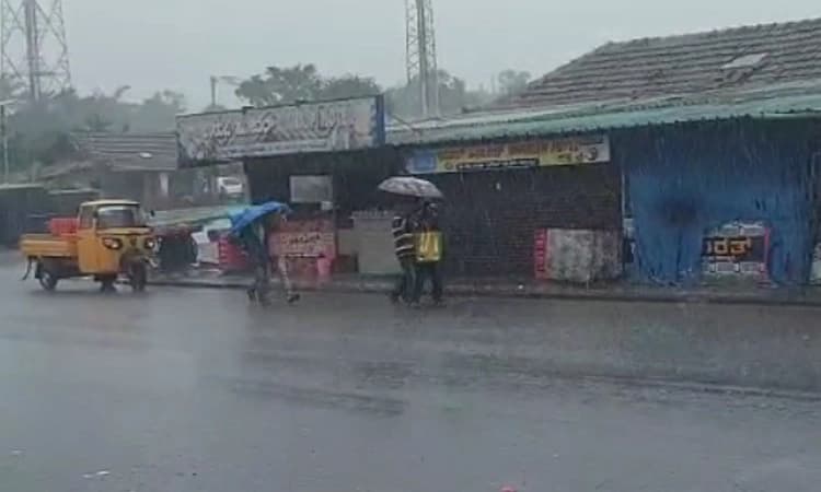 ಮೂಡಿಗೆರೆಯಲ್ಲಿ ಮುಂದುವರೆದ ಮಳೆ: ಬಣಕಲ್‌ ಶಾಲೆಗಳಿಗೆ ರಜೆ