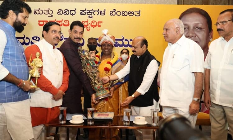 ಕರ್ನಾಟಕದ ಜನರು ಉದಾರ ಗುಣದವರು: ದ್ರೌಪದಿ ಮುರ್ಮು