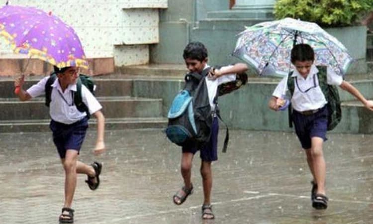 ಕೊಡಗು ಜಿಲ್ಲೆಯಲ್ಲಿ ಭಾರಿ ಮಳೆ: ಶಾಲಾ-ಕಾಲೇಜು ರಜೆ ವಿಸ್ತರಣೆ