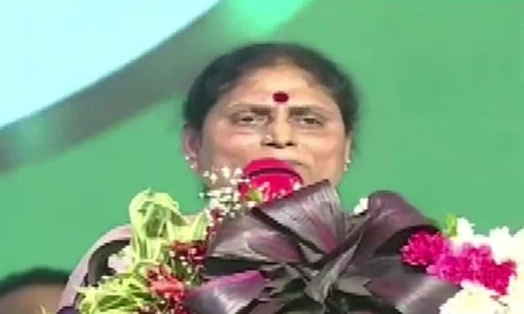 ಜಗನ್ ಮೋಹನ್ ರೆಡ್ಡಿಯನ್ನು ಬಿಟ್ಟು ಪುತ್ರಿ ಶರ್ಮಿಳಾ ನೆರವಿಗೆ ಬಂದ ವಿಜಯಮ್ಮ