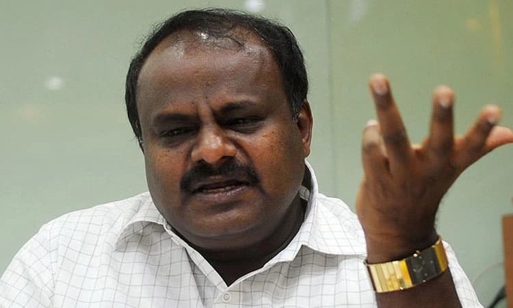 ಹೌದು. ನಾನು ಲಕ್ಕಿಡಿಪ್‌ ಸಿಎಂ,ಏನೀಗ?: ಬಿಜೆಪಿ,ಕುಟುಂಬ ರಾಜಕಾರಣ ವಿರುದ್ಧ HDK ಸರಣಿ ಟ್ವೀಟ್