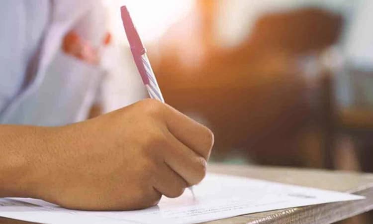 ಪಿಎಸ್ಐ ಪರೀಕ್ಷೆ ಅಕ್ರಮ : 1974 ಪುಟಗಳ ಚಾರ್ಜ್ ಶೀಟ್ ಸಲ್ಲಿಕೆ