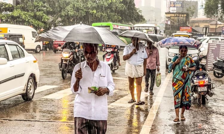 ಭಾರಿ ಮಳೆ : ನಾಳೆ ಉಡುಪಿ ಜಿಲ್ಲೆಯ ಎಲ್ಲಾ ಶಾಲಾ, ಕಾಲೇಜುಗಳಿಗೆ ರಜೆ