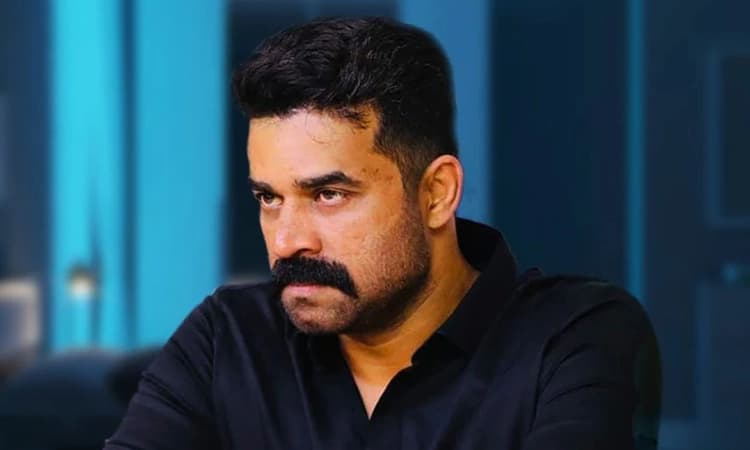 ಲೈಂಗಿಕ ದೌರ್ಜನ್ಯ ಆರೋಪ : ಮಲಯಾಳಂ ನಟ ವಿಜಯ್ ಬಾಬು ಬಂಧನ