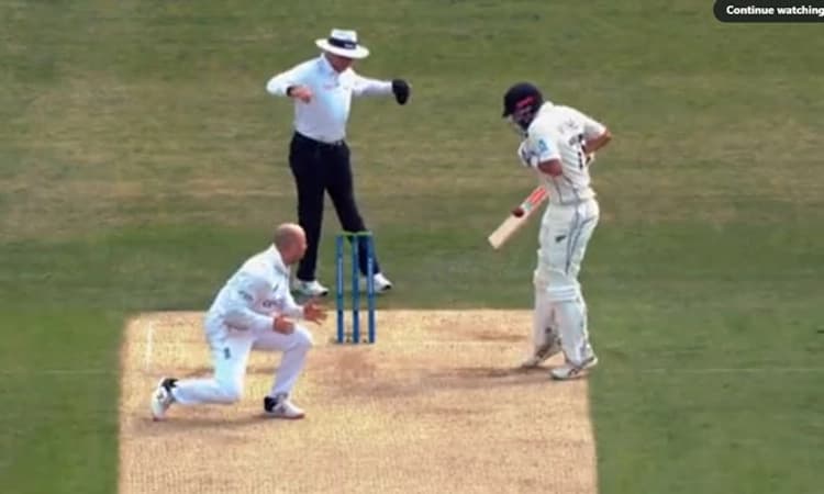 ಹೀಗೂ ಔಟಾಗಬಹುದೇ? ಕಿವೀಸ್-ಇಂಗ್ಲೆಂಡ್ ಪಂದ್ಯದಲ್ಲಿ ವಿಚಿತ್ರ ರೀತಿಯಲ್ಲಿ ಔಟಾದ ನಿಕೋಲ್ಸ್