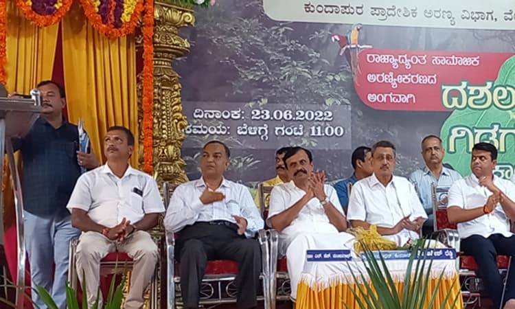 ಶೇ. 24 ಅರಣ್ಯ ವನ್ಯಜೀವಿಗಳಿಗೆ ಮೀಸಲು : ಸಚಿವ ಉಮೇಶ್‌ ಕತ್ತಿ