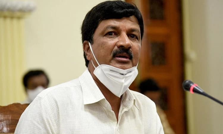 ಗುರುವಿನ ಋಣ ತೀರಿಸಲು ಮುಂಬೈಗೆ ತೆರಳಿದ ರಮೇಶ ಜಾರಕಿಹೊಳಿ!