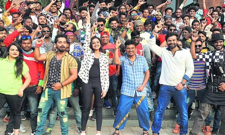 ಶಿವರಾಜಕುಮಾರ್‌ ‘ಬೈರಾಗಿ’ ರೋಡ್‌ ಶೋ