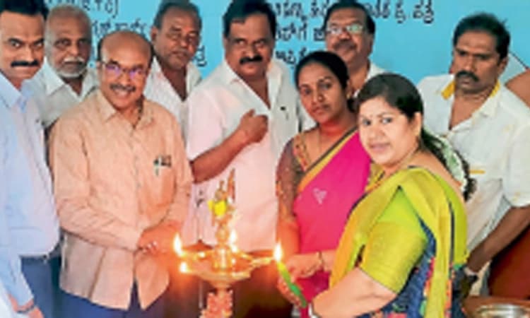 ತಂತ್ರಜ್ಞಾನ ಅಳವಡಿಕೆ ಜ್ಞಾನಾರ್ಜನೆಗೆ ಸಹಕಾರಿ