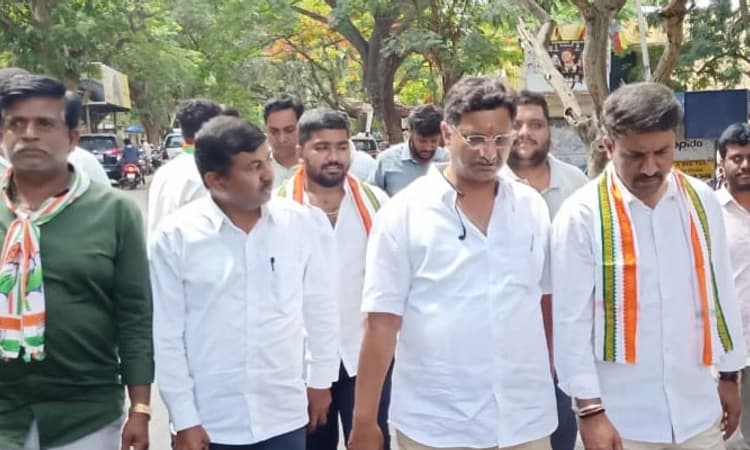 ದಕ್ಷಿಣ ಪದವೀಧರರ ಕ್ಷೇತ್ರದಲ್ಲಿ ಮೊದಲ ಬಾರಿಗೆ ಖಾತೆ ತೆರೆದ ಕಾಂಗ್ರೆಸ್; ಮಧು ಮಾದೇಗೌಡಗೆ ಜಯ