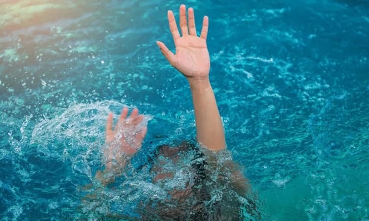 ಗೋವಾ : ಬೀಚ್ ನಲ್ಲಿ ಸೆಲ್ಫಿ ತೆಗೆಯುವ ವೇಳೆ ನೀರಿನಲ್ಲಿ ಮುಳುಗಿ ಮೈಸೂರಿನ ವಿದ್ಯಾರ್ಥಿ ಸಾವು