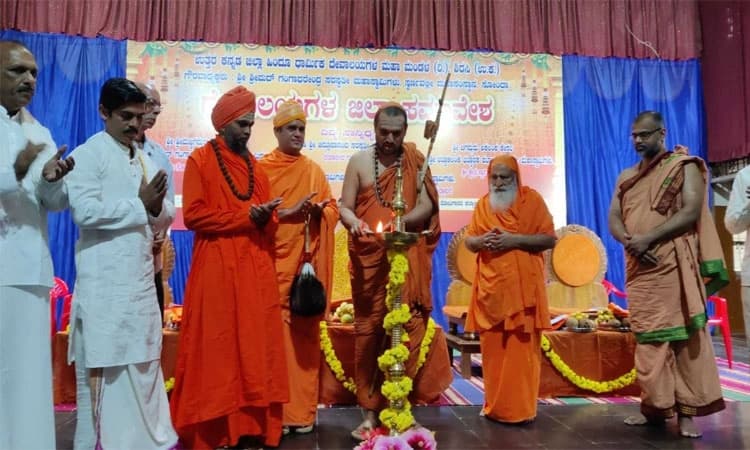 ಮಠ-ಮಂದಿರಗಳಿಗೆ ಸ್ವಾಯತ್ತತೆ ಅಗತ್ಯ