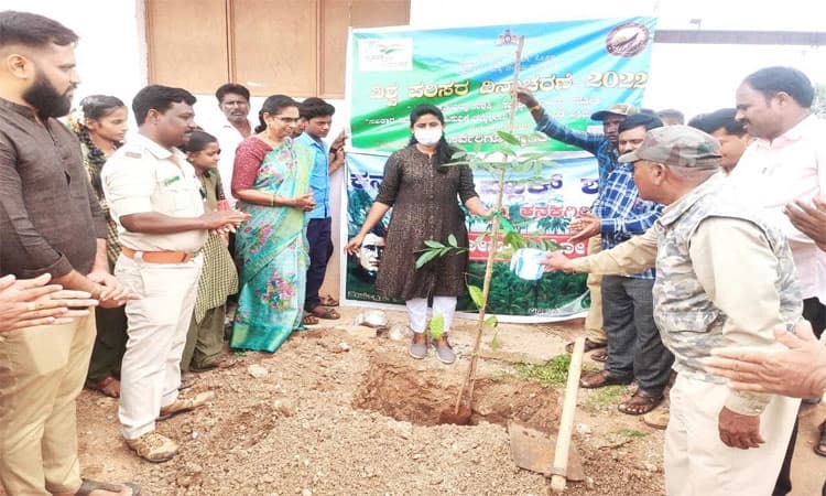 ಪರಿಸರ ಸಂರಕ್ಷಣೆ ನಮ್ಮೆಲ್ಲರ ಹೊಣೆ: ಕಾವ್ಯರಾಣಿ