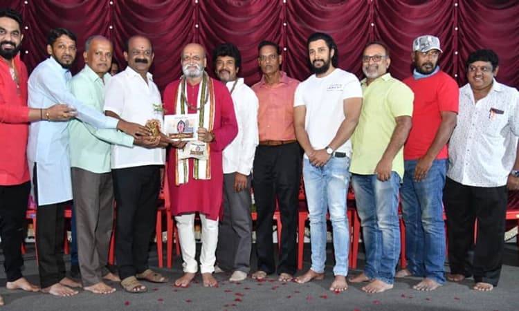 ಅಲ್ಲಮನ ಜೀವನ ಚಿತ್ರಣ  ‘ವ್ಯೋಮಕಾಯ ಸಿದ್ದ ಶ್ರೀಅಲ್ಲಮಪ್ರಭು’