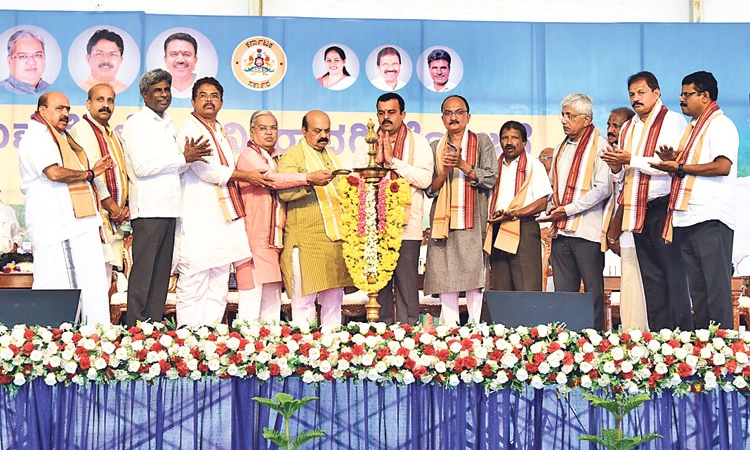 ಮಂಗಳೂರು, ಕಾರ್ಕಳದಲ್ಲಿ ಕ್ಲಸ್ಟರ್‌: ಸಿಎಂ; ಎಣ್ಣೆಹೊಳೆ ಏತ ನೀರಾವರಿ ಯೋಜನೆ ಲೋಕಾರ್ಪಣೆ