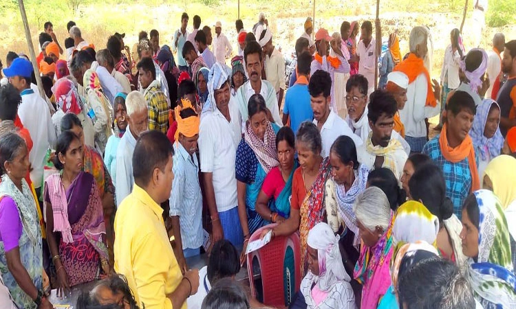 ಕಾರ್ಮಿಕರು ಆಯುಷ್ಮಾನ್ ಕಾರ್ಡ್‌ ಪಡೆಯಿರಿ