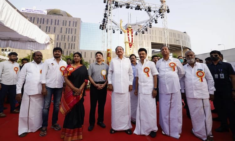 ರಾಜ್ಯಗಳ ಅಭಿವೃದ್ಧಿಯಾಗದೆ ದೇಶ ಅಭಿವೃದ್ಧಿ ಸಾಧ್ಯವಿಲ್ಲ: ಉಪರಾಷ್ಟ್ರಪತಿ ನಾಯ್ಡು