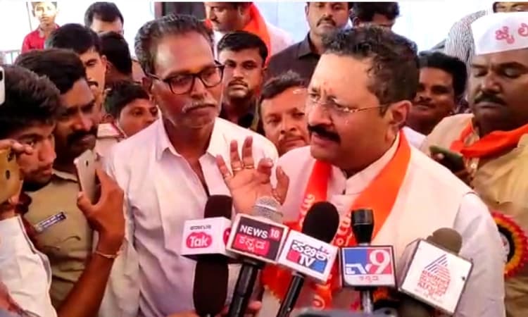 ಈ ದೇಶ ಹಾಳಾಗಿದ್ದು ಜವಾಹರ್ ಲಾಲ್ ನೆಹರು ಅವರಿಂದಲೇ : ಯತ್ನಾಳ್