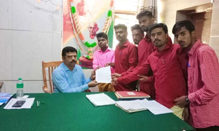 ಪಠ್ಯದಿಂದ ಭಗತ್‌ ಸಿಂಗ್‌ ಪಾಠ ಕೈಬಿಟ್ಟಿದಕ್ಕೆ ಆಕ್ರೋಶ