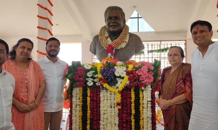 ಯುವ ರಾಜಕಾರಣಿಗಳಿಗೆ ಧರಂ ಆದರ್ಶ