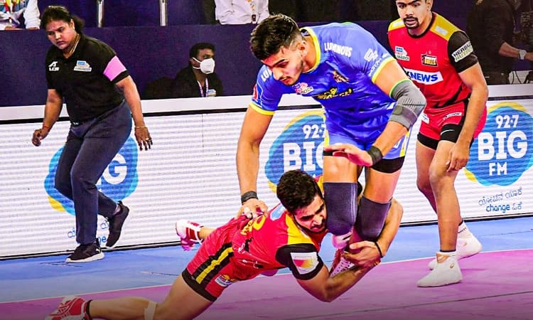 ಪ್ರೊ ಕಬಡ್ಡಿ: ಬೆಂಗಳೂರು ಬುಲ್ಸ್‌ಗೆ ತಲೆಬಾಗಿದ ತಮಿಳ್‌ ತಲೈವಾಸ್‌