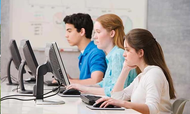 ನೀಟ್‌ನೊಂದಣಿ: ಮತ್ತೆ ಕೈ ಕೊಟ್ಟ ಸರ್ವರ್‌