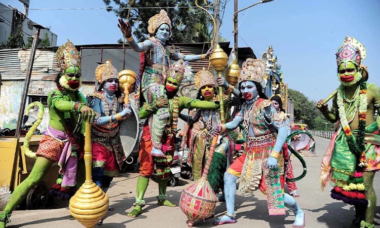 ಶ್ರದ್ಧಾ ಭಕ್ತಿಯಿಂದ ಹನುಮನ ಆರಾಧನೆ