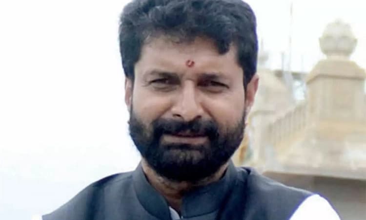 ಪಾಕಿಸ್ಥಾನದಲ್ಲಷ್ಟೇ ಸಿದ್ದು ಹೆಸರು ಹೇಳಬಹುದು: ರವಿ ವ್ಯಂಗ್ಯ