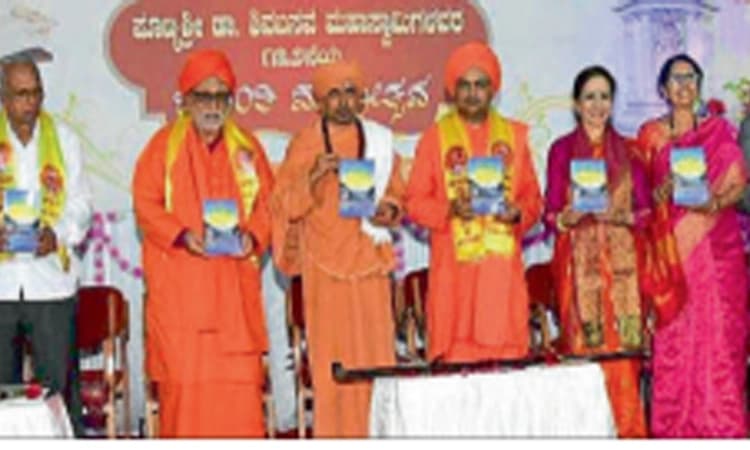 ವೈದ್ಯ ವೃತ್ತಿಯಲ್ಲಿ ಅತಿಯಾದ ವ್ಯಾಪಾರಿ ಮನೋಭಾವ; ಜಗದ್ಗುರು ಶಿವಾನಂದ ಸ್ವಾಮಿ