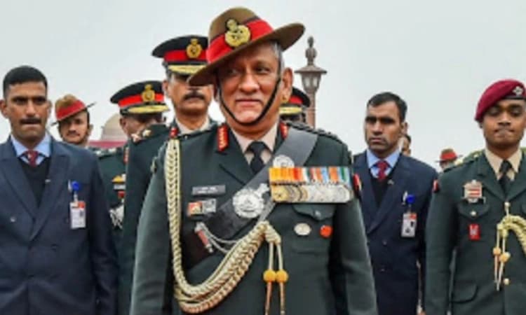 ತಮಿಳುನಾಡು; ಸಿಡಿಎಸ್ ಬಿಪಿನ್ ರಾವತ್ ಪ್ರಯಾಣಿಸುತ್ತಿದ್ದ ವಿಮಾನಪತನ, ಏಳು ಮಂದಿ ಸಾವು