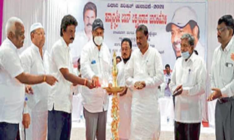 ನಮ್ಮ-ನಿಮ್ಮ ಸಂಬಂಧ ಕುಟುಂಬದಂತೆ; ಲಖನ್‌ ಜಾರಕಿಹೊಳಿ