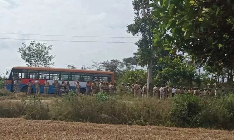 ಕಸ ವಿರುದ್ಧದ ಹೋರಾಟ ಮುಖಂಡರ ಬಂಧನಕ್ಕೆ ಆಕ್ರೋಶ