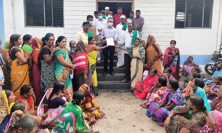 ಪ್ರಾಥಮಿಕ ಆರೋಗ್ಯ ಕೇಂದ್ರ ಸ್ಥಾಪಿಸಲು ಆಗ್ರಹ