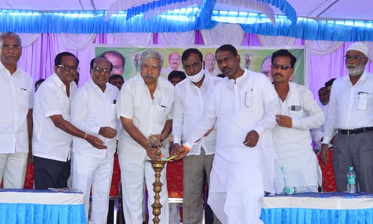 ಒಳ್ಳೆಯ ಗುಣವುಳ್ಳ ವ್ಯಕ್ತಿಗೆ ಮತ ನೀಡಿ: ಬೀರನಕಲ್‌