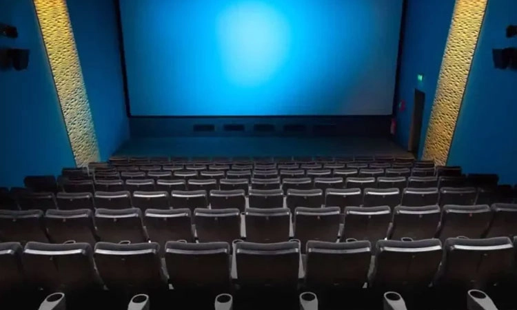 Cinema: ಸಿಂಗಲ್‌ ಸ್ಕ್ರೀನ್‌ಗೆ ಪ್ರೇಕ್ಷಕರ ಬರ: ಇದೇ ಶುಕ್ರವಾರದಿಂದ 10 ದಿನ ಥಿಯೇಟರ್‌ ಬಂದ್
