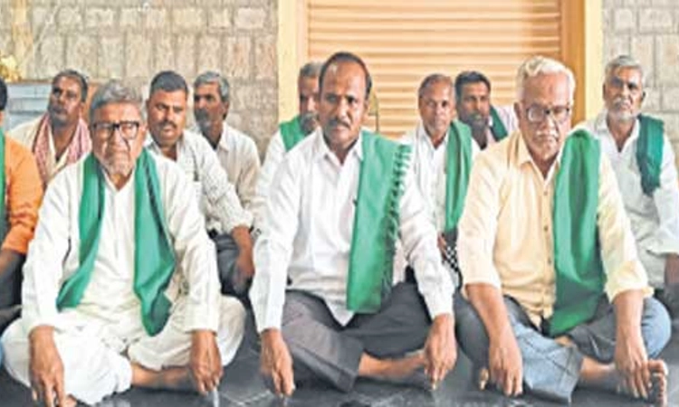 ಮುಂಡರಗಿ-ರಾಜ್ಯ ಸರ್ಕಾರವೂ ಬರ ಪರಿಹಾರ ನೀಡಲಿ: ಶಿವಾನಂದ ಇಟಗಿ