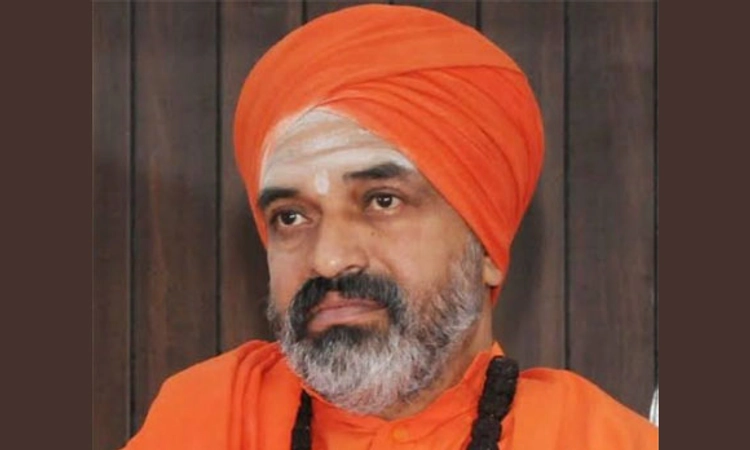 ಅಗ್ನಿ ದೇವರು ಎನ್ನುವವರು ಅದರ ಜತೆ ಮಲಗುತ್ತಿರಾ ಎಂದಿದ್ದ ಬಸವಣ್ಣ : ನಿಜಗುಣಾನಂದ ಶ್ರೀ