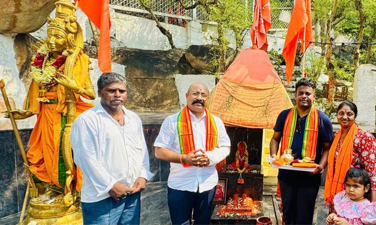 ಶ್ರೀಲಂಕಾದಲ್ಲಿ ಜೀರ್ಣೋದ್ಧಾರಗೊಂಡ ದೇವಾಲಯಕ್ಕೆ ಅಂಜನಾದ್ರಿಯಿಂದ ಜಲ, ಸೀರೆ,ಮಣ್ಣು ಸಮರ್ಪಣೆ