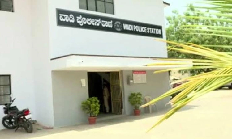 Revenge: 13 ವರ್ಷದ ಬಾಲಕಿ ಕುತ್ತಿಗೆಗೆ ಚೂರಿ ಇರಿತ ! ಅತ್ಯಾಚಾರಕ್ಕೆ ಅತ್ಯಾಚಾರದ ಪ್ರತಿಕಾರ?