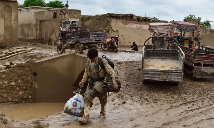 Afghanistan; ದಿಢೀರ್‌ ಪ್ರವಾಹ: ಒಂದೇ ದಿನ 300 ಮಂದಿ ಸಾವು!