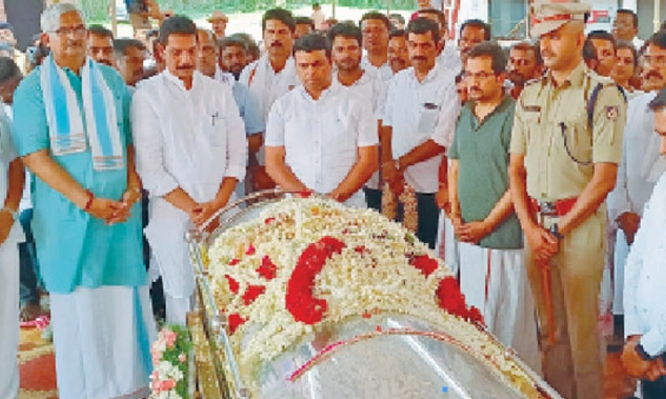 K. Vasantha Bangera; ಬೆಳ್ತಂಗಡಿಯ ಬಂಗಾರ ಕೇದೆಯ ಮಣ್ಣಲ್ಲಿ ಲೀನ; ಸಕಲ ಸರಕಾರಿ ಗೌರವ