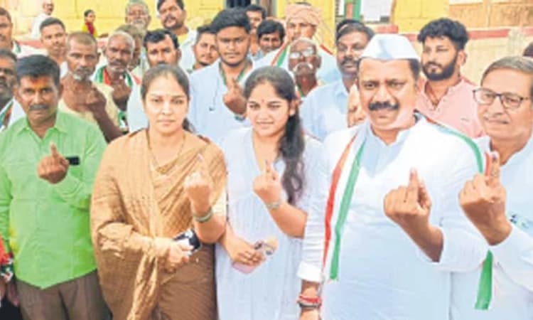 ಬಡವರಿಗೆ ಆರ್ಥಿಕ ಬಲ ತುಂಬಿದ ಗ್ಯಾರಂಟಿ: ಗಡ್ಡದೇವರಮಠ