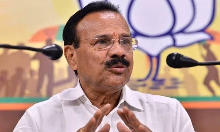 D. V. Sadananda Gowda; ಸಿ.ಡಿ. ಬಿಡುವಂಥ ನೀಚ ಕೆಲಸದಿಂದ ಒಕ್ಕಲಿಗ ನಾಯಕರಾಗುವುದಿಲ್ಲ