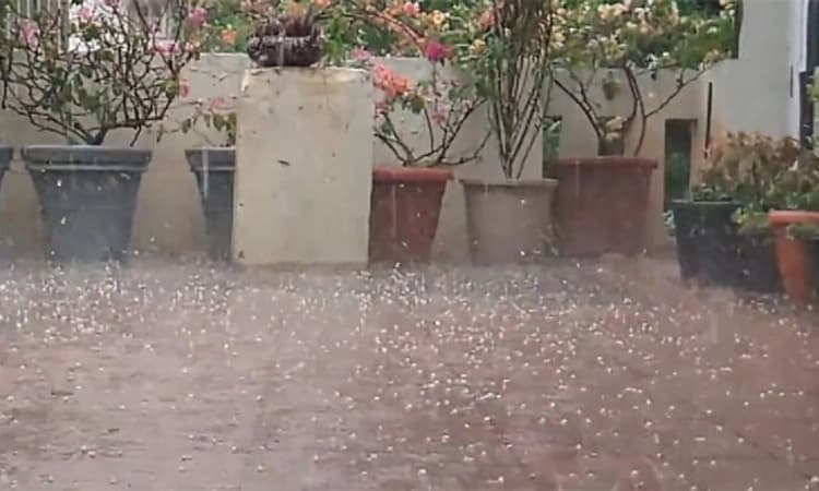 Yellow alert; ಬೆಂಗಳೂರು ನಗರ ಸೇರಿ ಸುತ್ತಮುತ್ತ ಆಲಿಕಲ್ಲು ಸಹಿತ ಮಳೆ