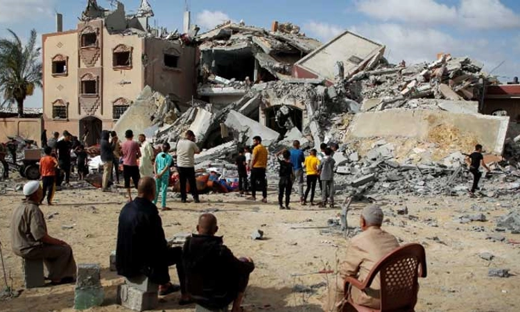 Israel War- ಭೂ ದಾಳಿಗೂ ಮುನ್ನ ರಾಫಾದಿಂದ 1 ಲಕ್ಷ ಜನರ ಸ್ಥಳಾಂತರ: WHO