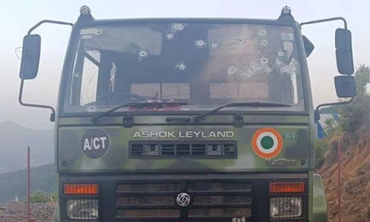 Poonch; ವಾಯುಸೇನೆ ವಾಹನದ ಮೇಲೆ ಉಗ್ರ ದಾಳಿ; ಓರ್ವ ಹುತಾತ್ಮ, ನಾಲ್ವರಿಗೆ ಗಾಯ