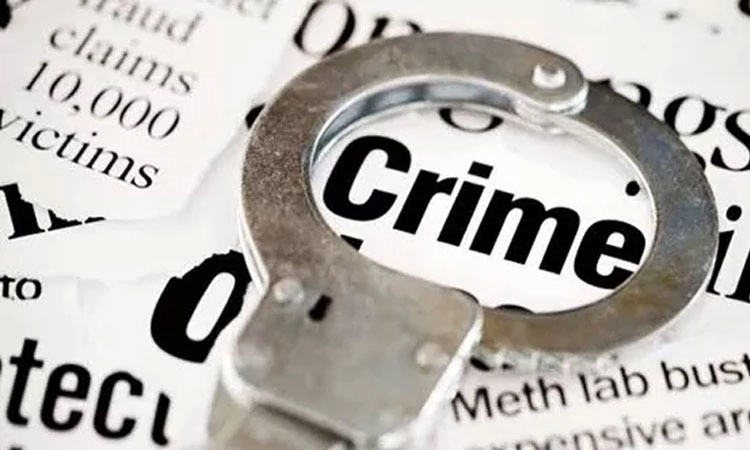 Chikkamagaluru: ತಾಯಿ ಮನೆಗೆ ಬರಲಿಲ್ಲ ಎಂದು ಮಾವನ ಮೇಲೆ ಮಚ್ಚು ಬೀಸಿದ ಅಳಿಯ