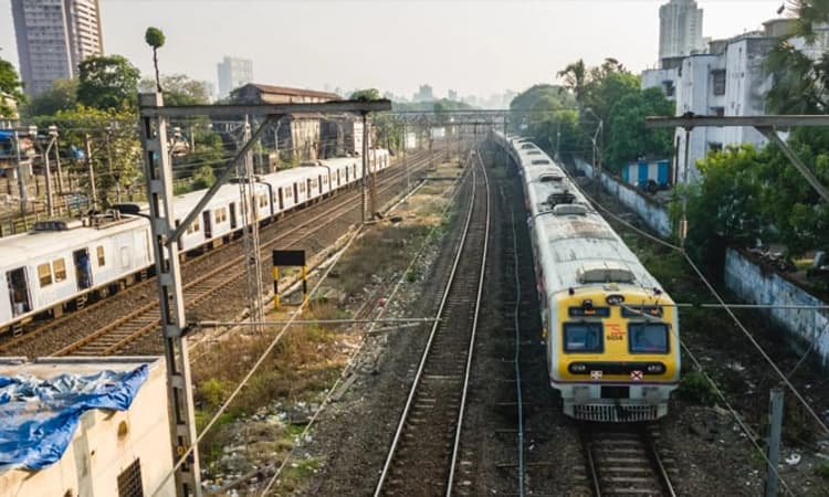 Indian Railways; ರೈಲು ಎಂಜಿನ್‌ಗಳಿಗೆ ಎಐ ತಂತ್ರಜ್ಞಾನದ ಸಿಸಿಟಿವಿ ಕ್ಯಾಮೆರಾ ಅಳವಡಿಕೆ