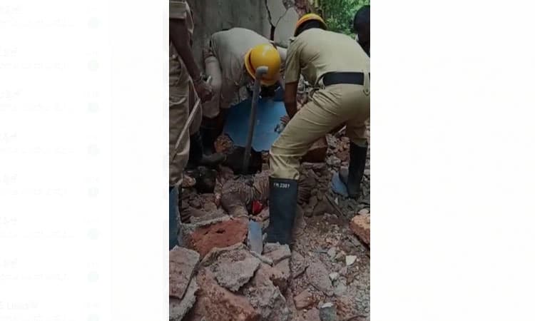 ಗೋಡೆ ಕುಸಿದು ಕಾರ್ಮಿಕ‌ ಸಾವು, ಮತ್ತೊಬ್ಬನಿಗೆ ಗಂಭೀರ ಗಾಯ